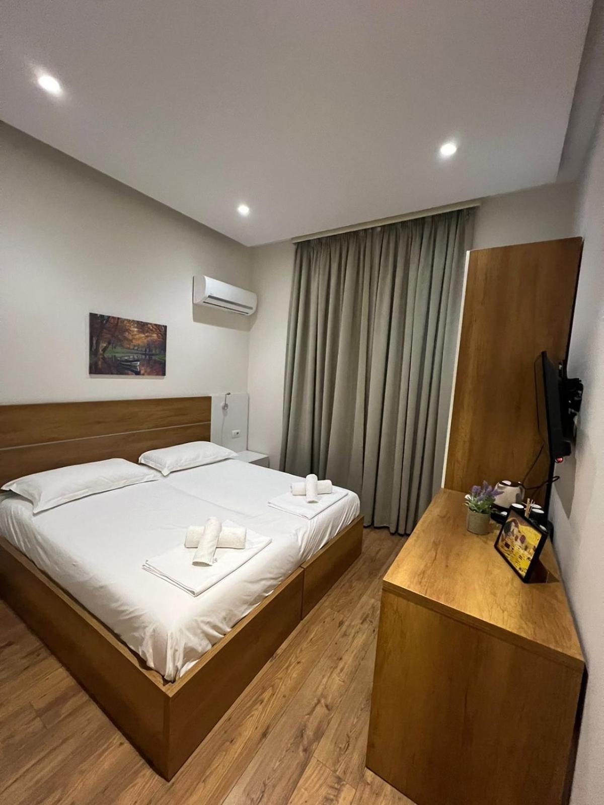 Urban Room 2 Τίρανα Εξωτερικό φωτογραφία